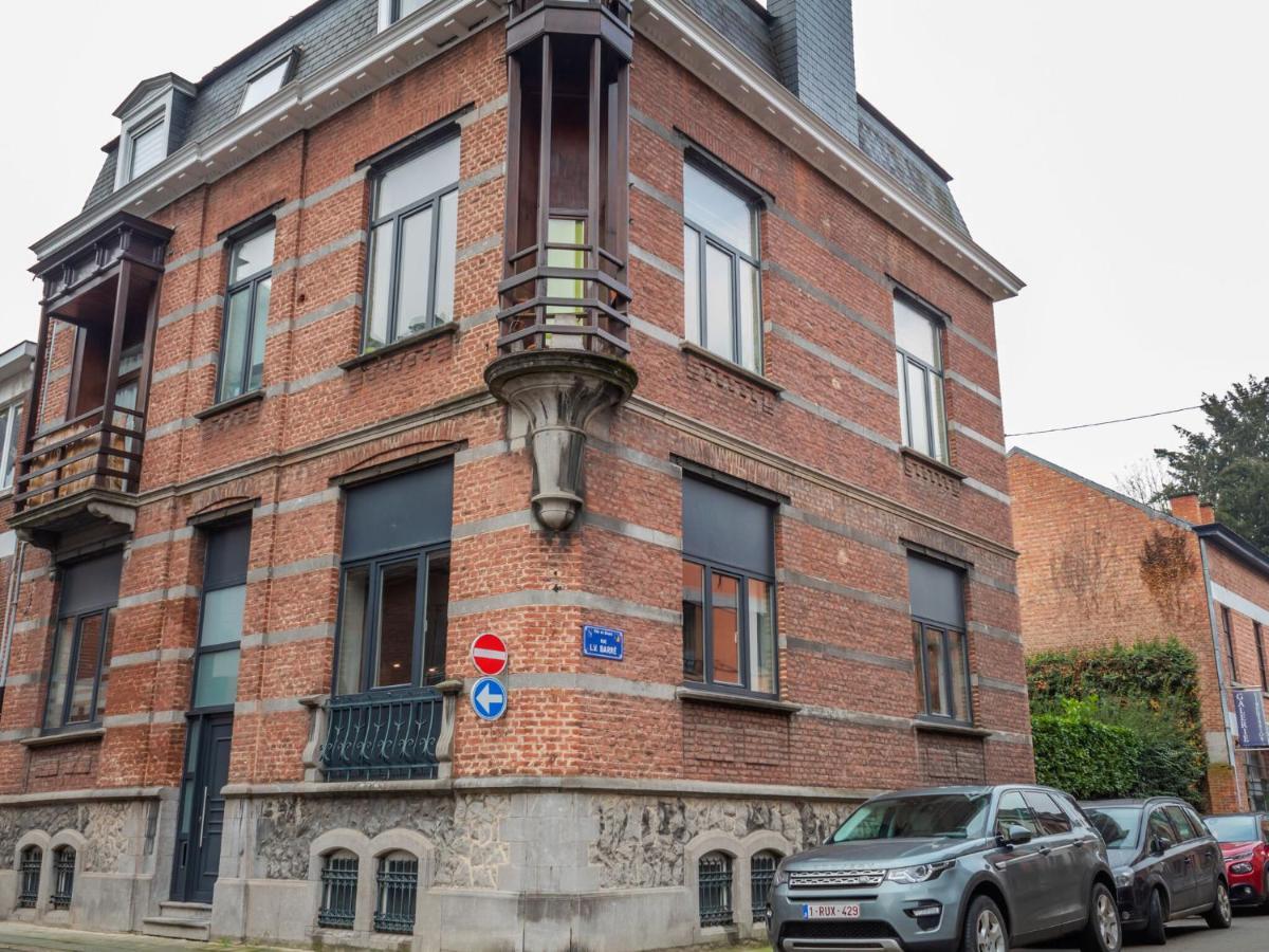 Stylish Apartment In Dinant Near The Maas Екстер'єр фото