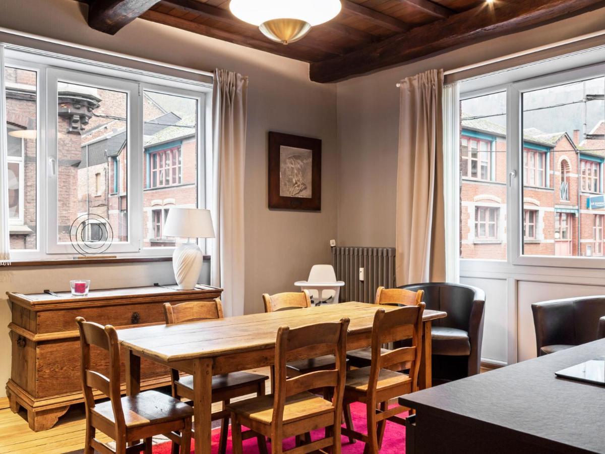 Stylish Apartment In Dinant Near The Maas Екстер'єр фото
