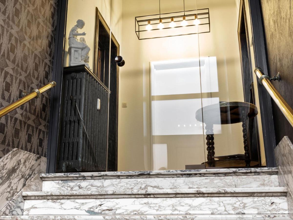 Stylish Apartment In Dinant Near The Maas Екстер'єр фото