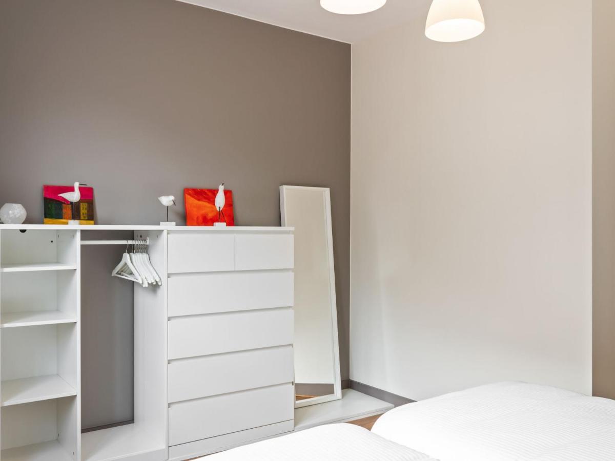 Stylish Apartment In Dinant Near The Maas Екстер'єр фото